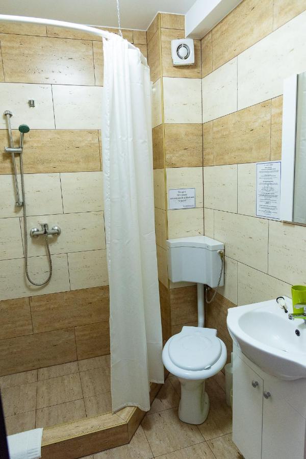 Vila William'S Брашов Экстерьер фото